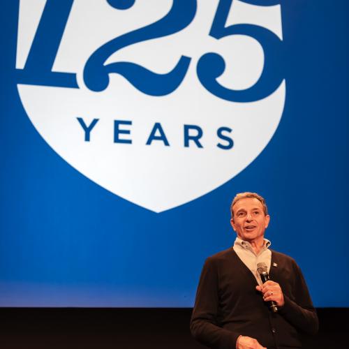 Bob Iger '73 welcomes guests to the IC125 Los Angeles Celebration